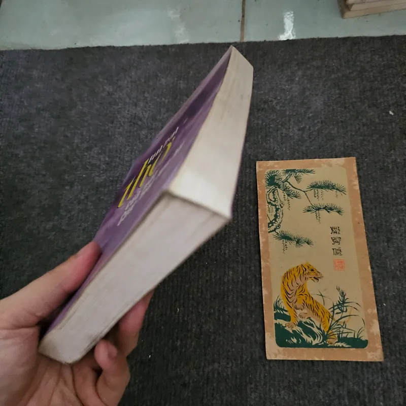 Hành trình thơ của một Công Tằng Tôn Nữ 737011