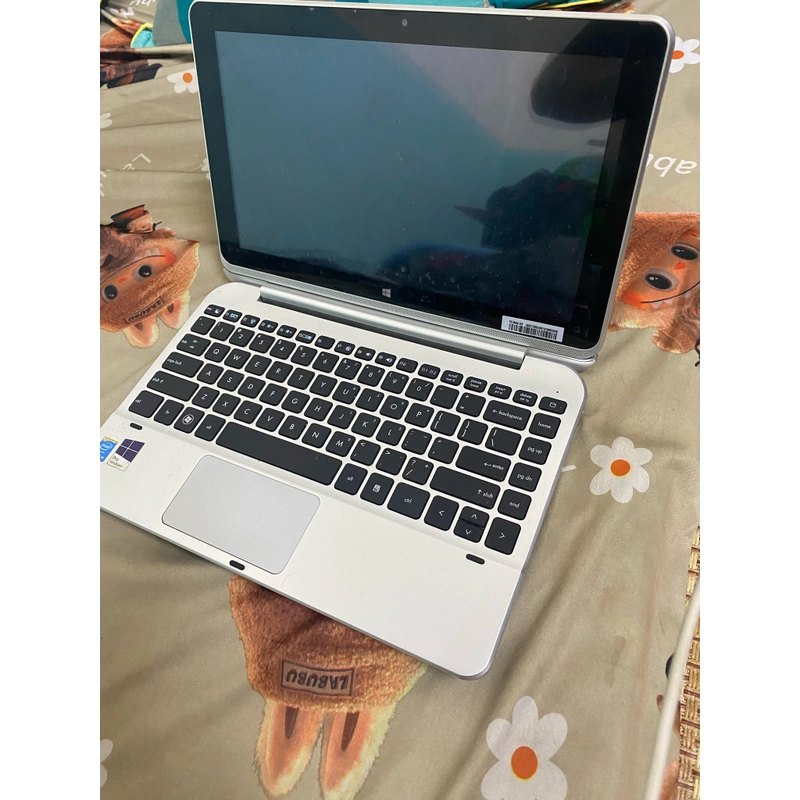 Selling my laptop  523372