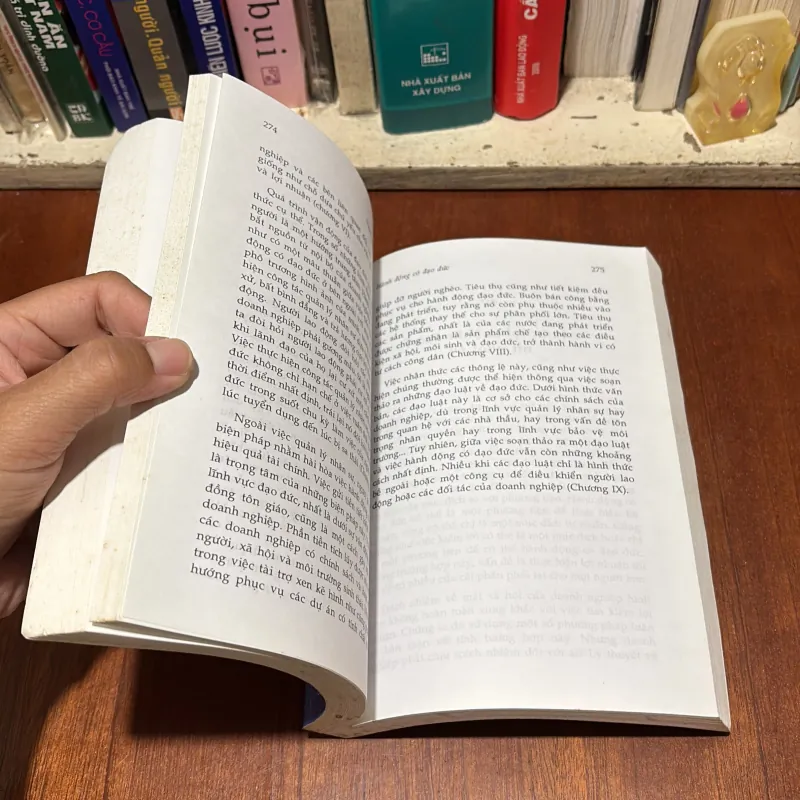 II Sách Tư Duy: Doanh Nghiệp Và Đạo Đức - JÉRÔME BALLET, FRANCOISE DE BRY - 2005 782265