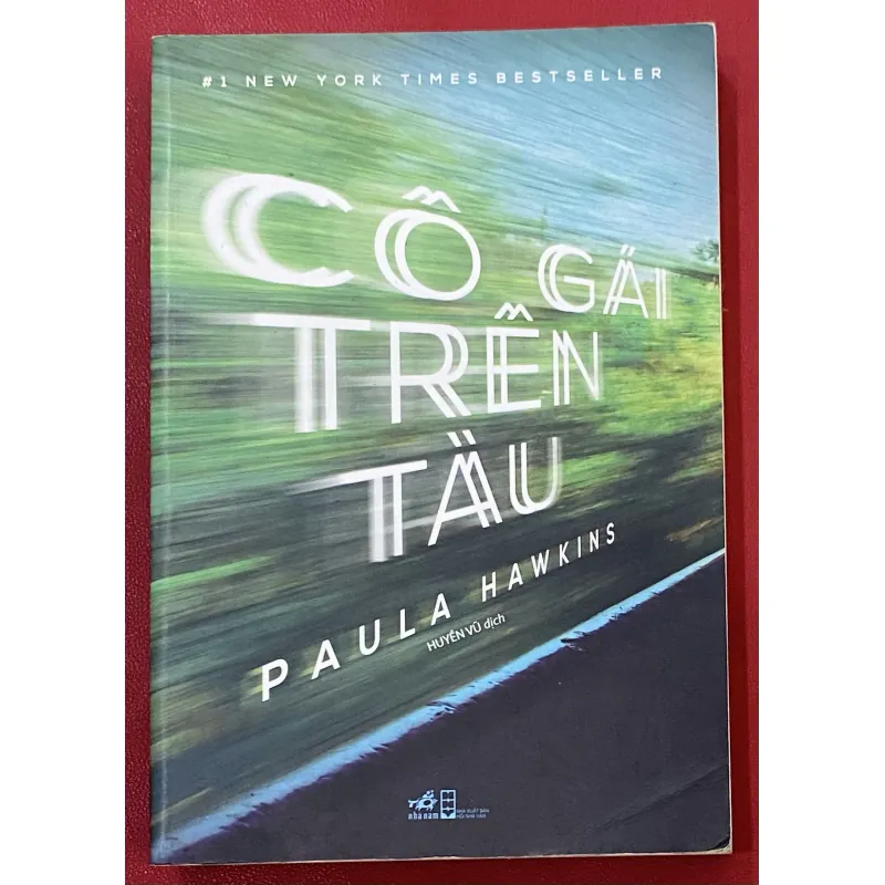 Cô gái trên tàu 755558