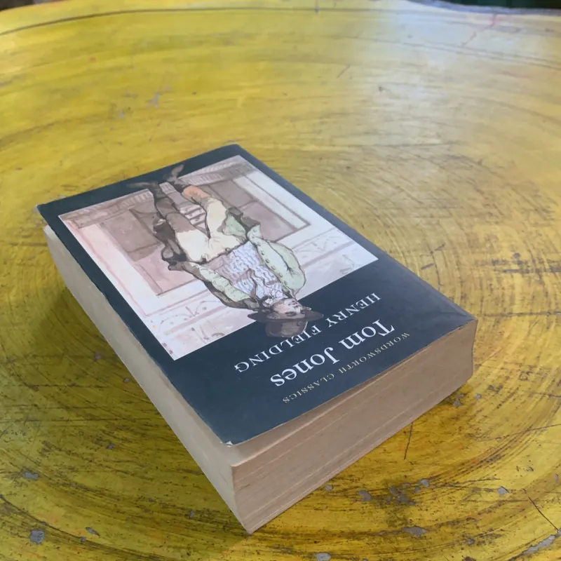 TOM JONES - HENRY FIELDING 991220