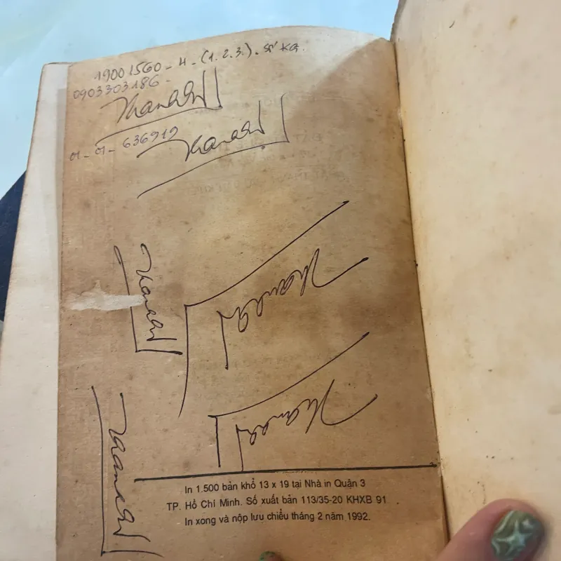 ĐẤT LỀ QUÊ THÓI - NHẤT THANH  1001386