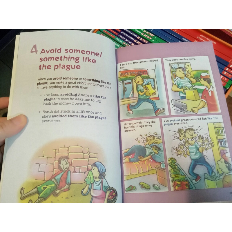 Bộ sách SCHOLASTIC IN ACTION - learning English through pictures (45 cuốn tiếng Anh) 385924