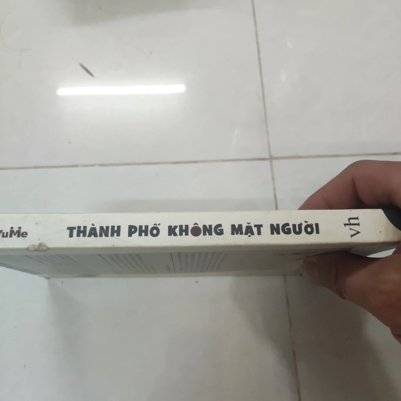 Thành phố không mặt người  393534