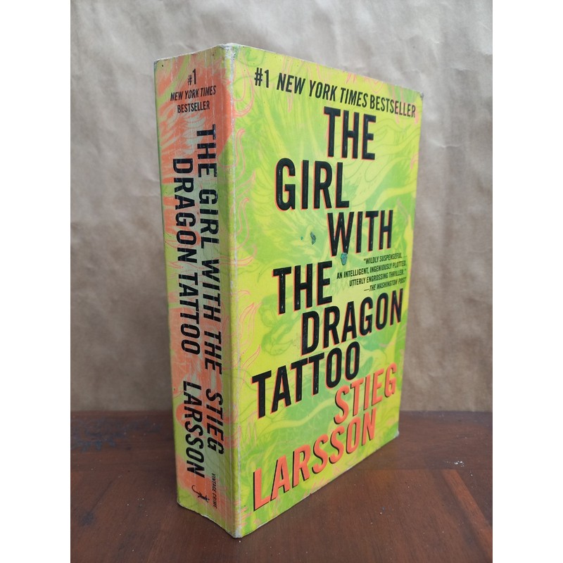 The Girl with the Dragon Tattoo by Stieg Larsson - sách ngoại văn đã qua sử dụng 72548