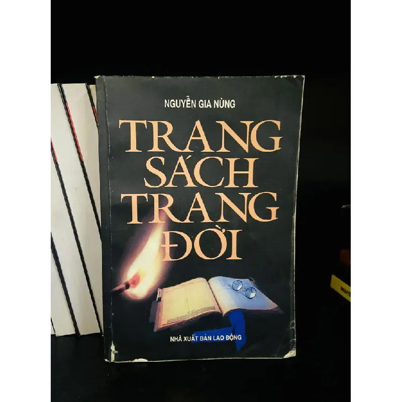 Trang sách trang đời - Nguyễn Gia Nùng 556602