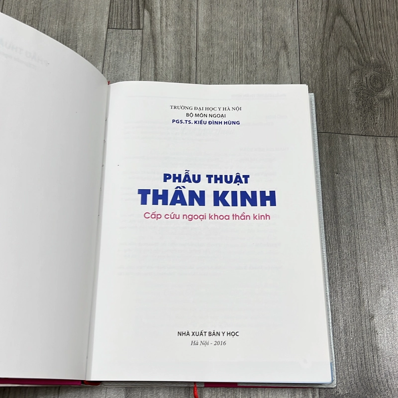 Phẫu thuật thần kinh. 8a1 539056