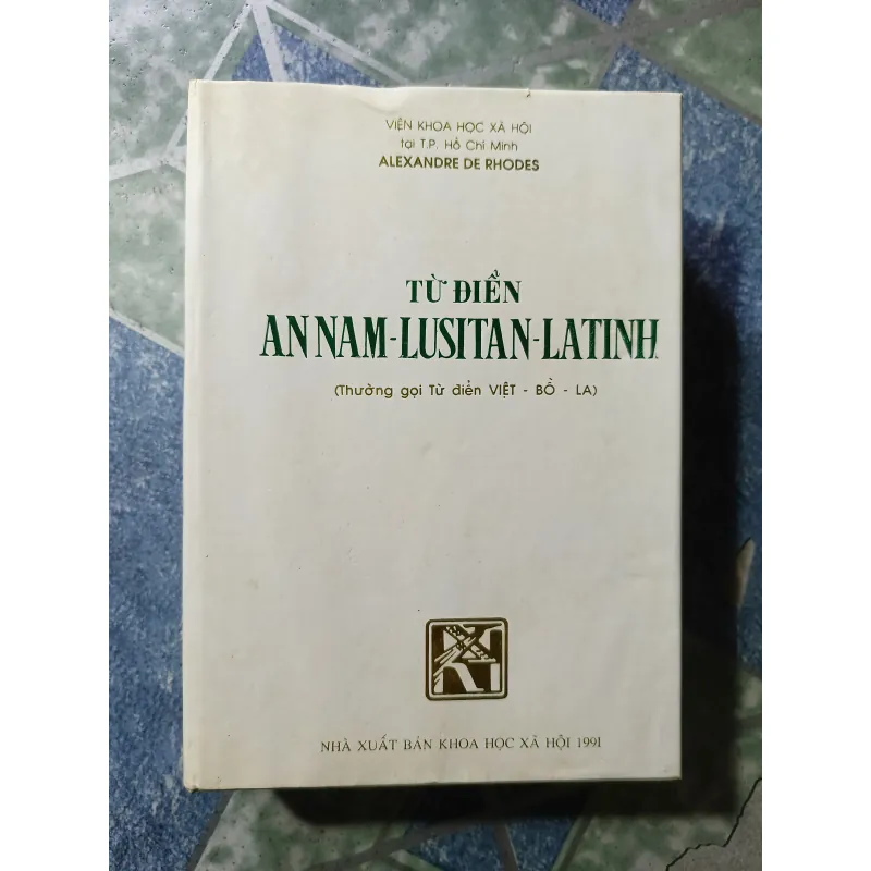 Từ điển An Nam - Lusitan - Latinh 1001163