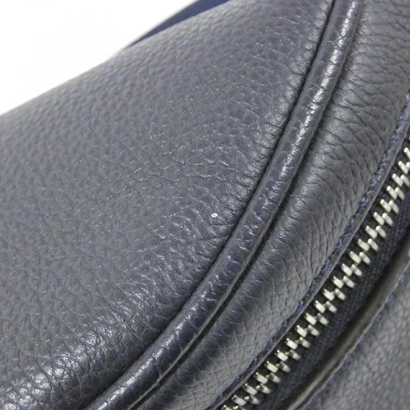 Túi xách chéo FENDI 7VA562 AMAC - Hàng hiệu Authentic 766556