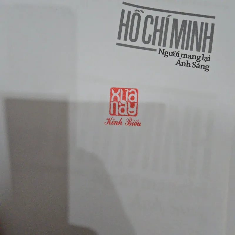 Hồ Chí Minh Người mang lại Ánh Sáng 1035237