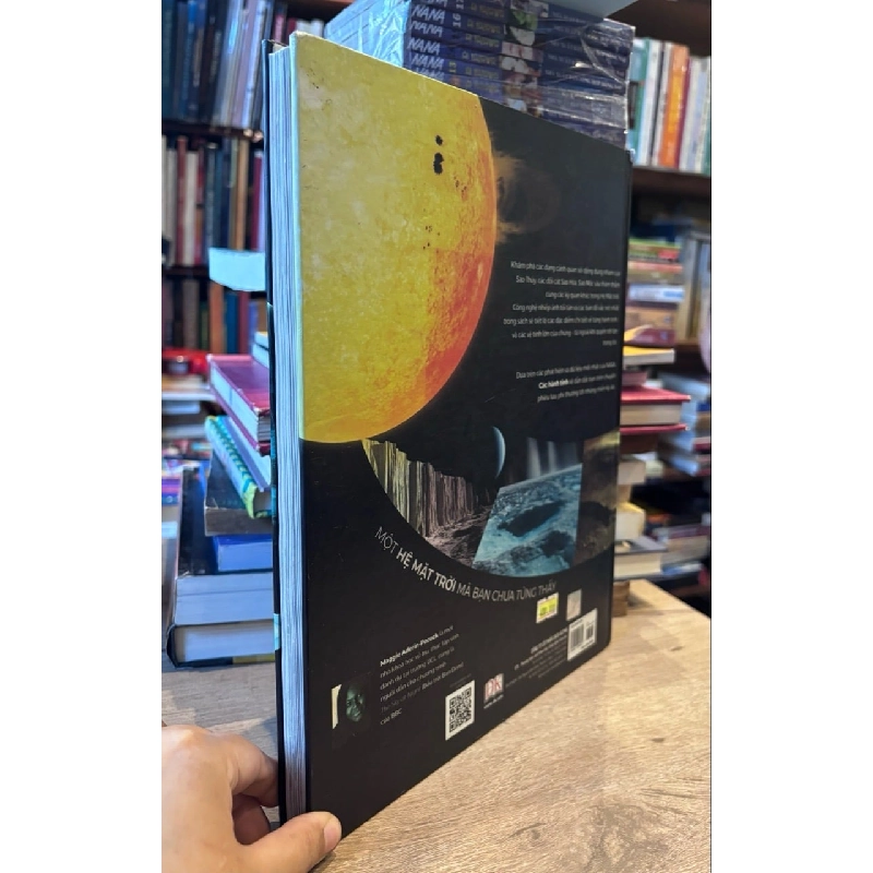 Các Hành Tinh - Cố vấn Maggie Aderin-Pocock 1003442