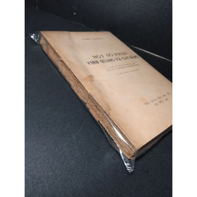 Một số phận vinh quang và cay đắng mới 60% bẩn bìa, ố vàng, tróc gáy, rách bìa, mọt bìa 1987 Liubop Voronxova HCM2603 DANH NHÂN 414888