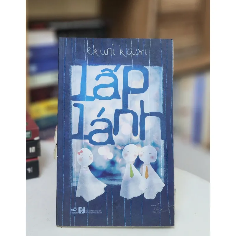 Tiểu thuyết Nhật: LẤP LÁNH - Ekuni Kaori 706261