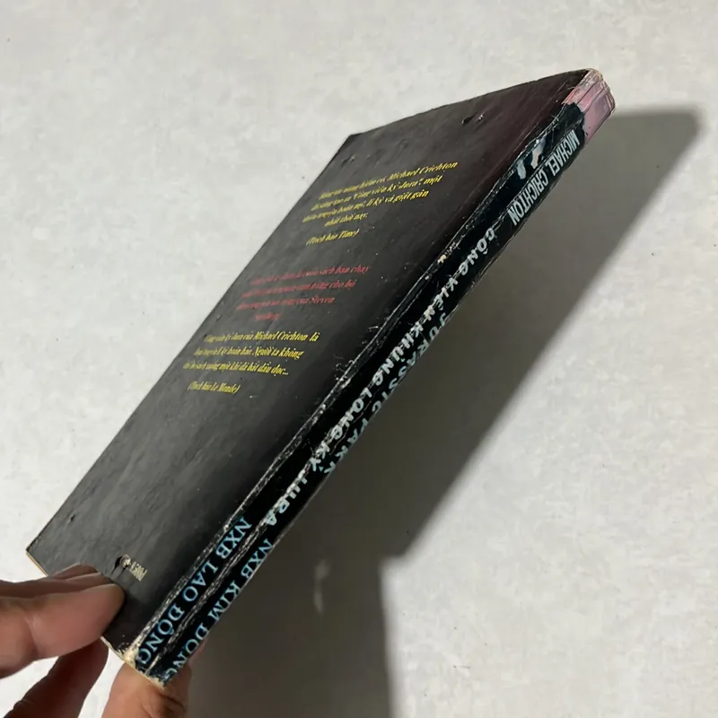 Công viên khủng long kỷ Jura (Tập 1) - Michael Crichton - 1994s 597747