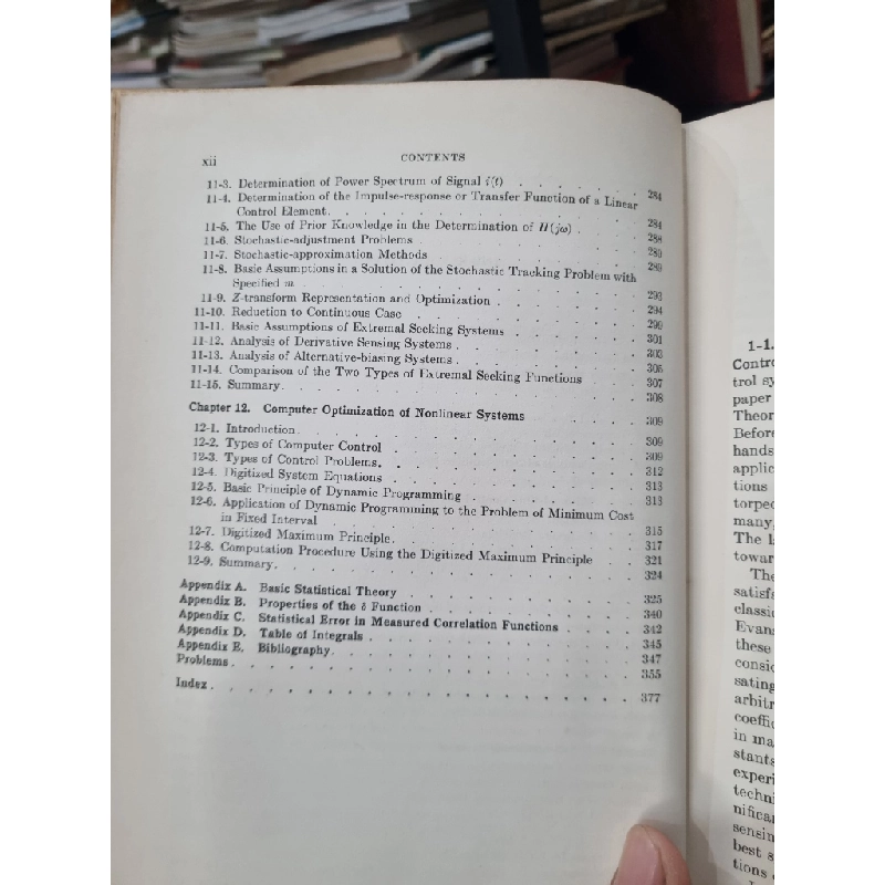 Synthesis of Optimum Control Systems - Sheldon S. L. Chang (McGraw-Hill Series in Control Systems Engineering) 448796