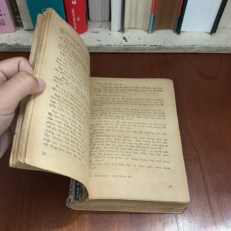 II Sách Xưa: Miếng Bít Tết - Nhiều Tác Giả - 1983 605961