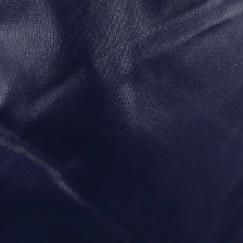 【Khuyến mãi】Áo khoác lông vũ FENDI 642043