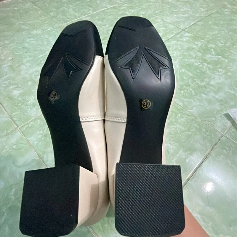 Giày size nhỏ 32 cho chân 22cm 446443