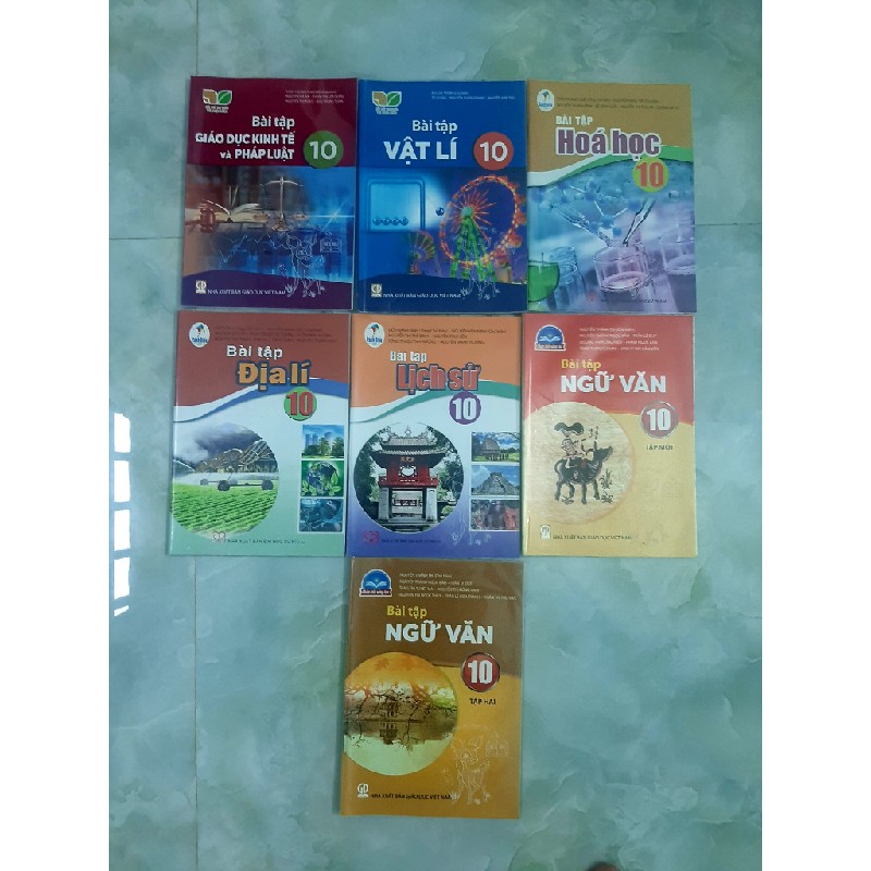 Sách lớp 10 chương trình mới  13781