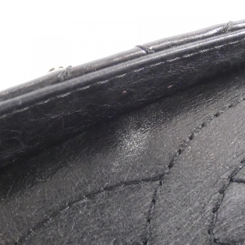 Túi xách chéo Chanel 611823