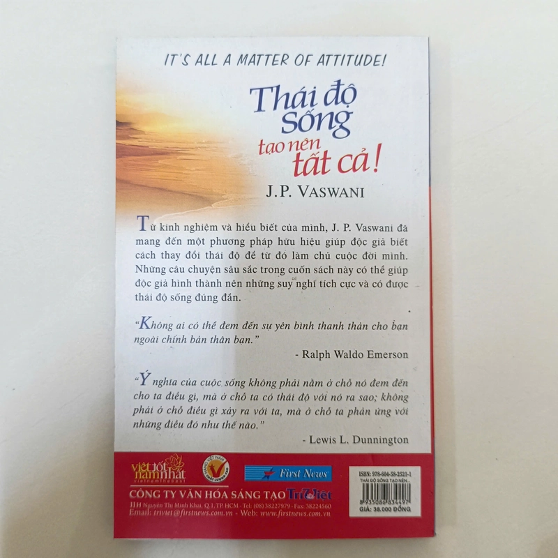 Thái độ sống tạo nên tất cả! - J.P.Vaswani 458251