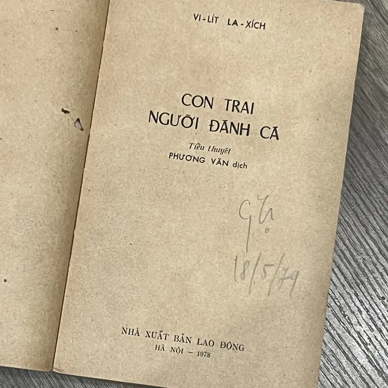 📖 Con trai người đánh cá (tiểu thuyết xb 1978) 719227