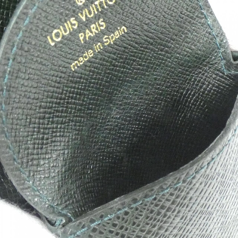 Ví tiền xu Louis Vuitton Taiga Porte Monnaie Cuve M30374 621539