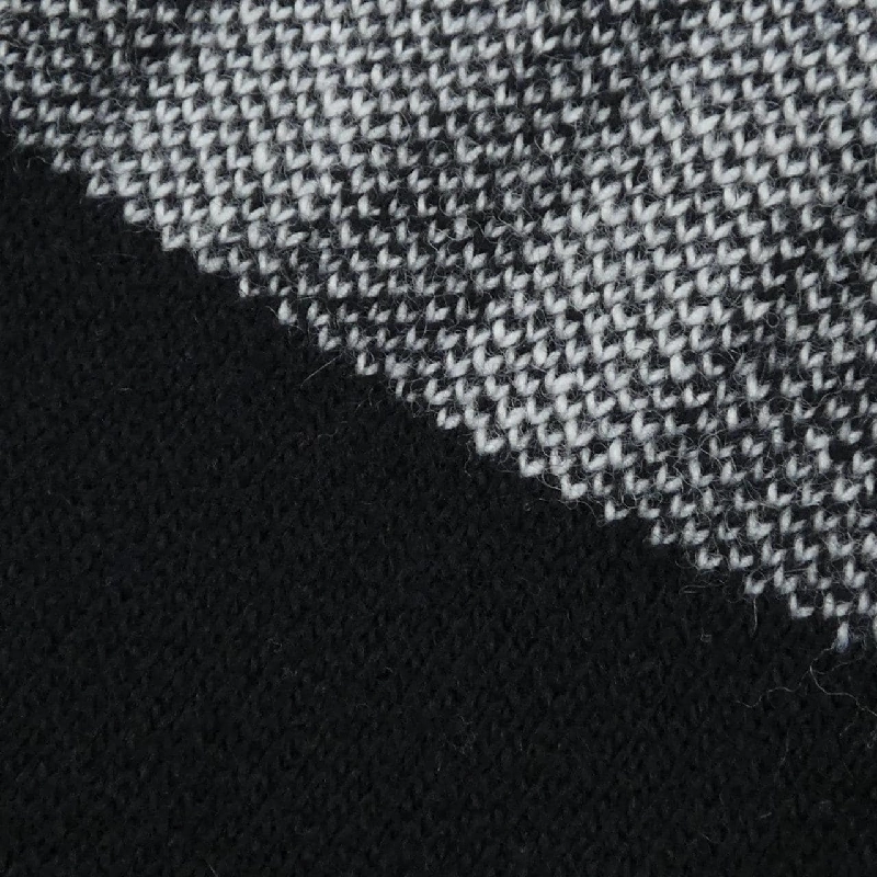 Khăn quàng cổ DSQUARED2 - Hàng hiệu Authentic 885848