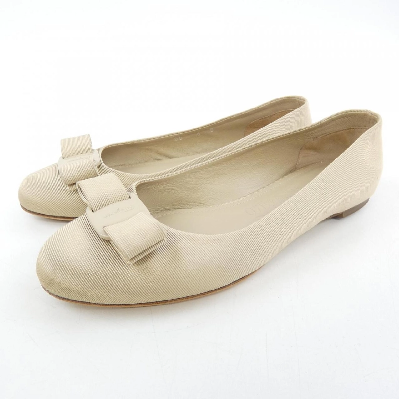 Giày cao gót SALVATORE FERRAGAMO - Hàng hiệu Authentic 829510