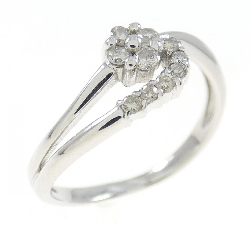 Nhẫn kim cương hoa K18WG 0.15CT 673520