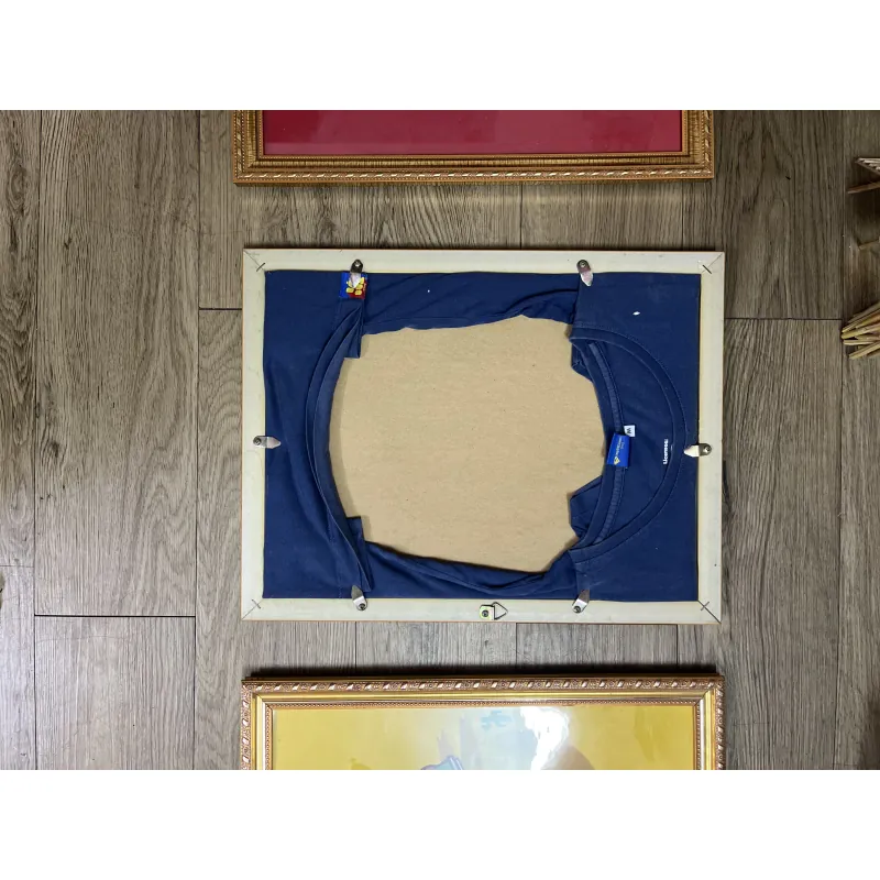 Tranh áo decor Boo 760238