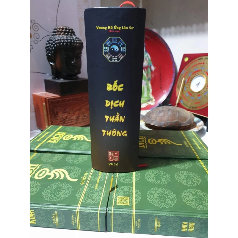 Sách bốc dịch thần thông 500344