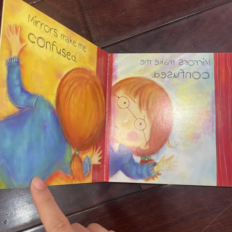 NGOẠI VĂN SÁCH TIẾNG ANH TRẺ EM : Happy , Sad , Silly , Mad - board book  1028027