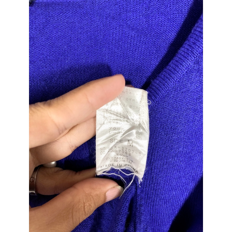 Áo Cadigan Mongtoghi Cashmere Nhật

Size S /M 
 353211