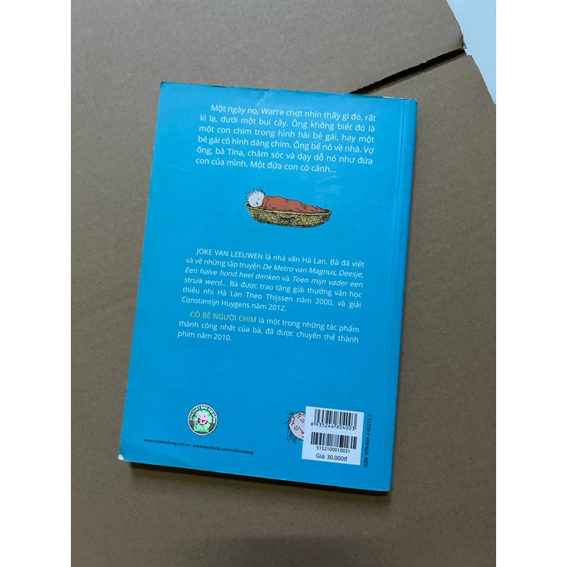 Cô bé người chim 543592
