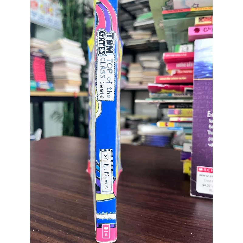 Tom Gates: Top of the Class (nearly) by L. Pichon - L. Pichon 957536