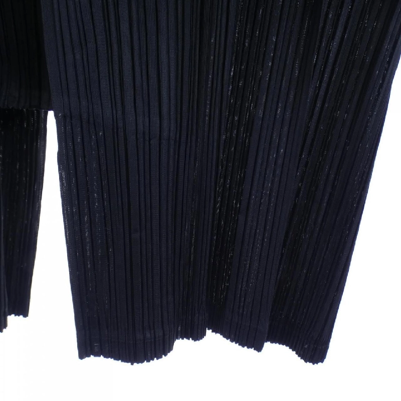Quần PLEATS PLEASE PP73-JF423 - Hàng hiệu Authentic 813402