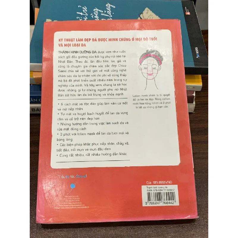 Thánh kinh dưỡng da – Chizu Saeki (Skybooks) 561275