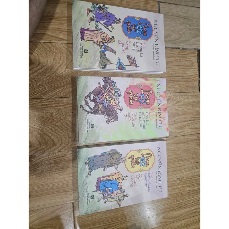 Loạn 12 sứ quân (tiểu thuyết lịch sử) Nguyễn Đình Tư trọn bộ 6 tập (3q sách chưa sử dụng) 459132