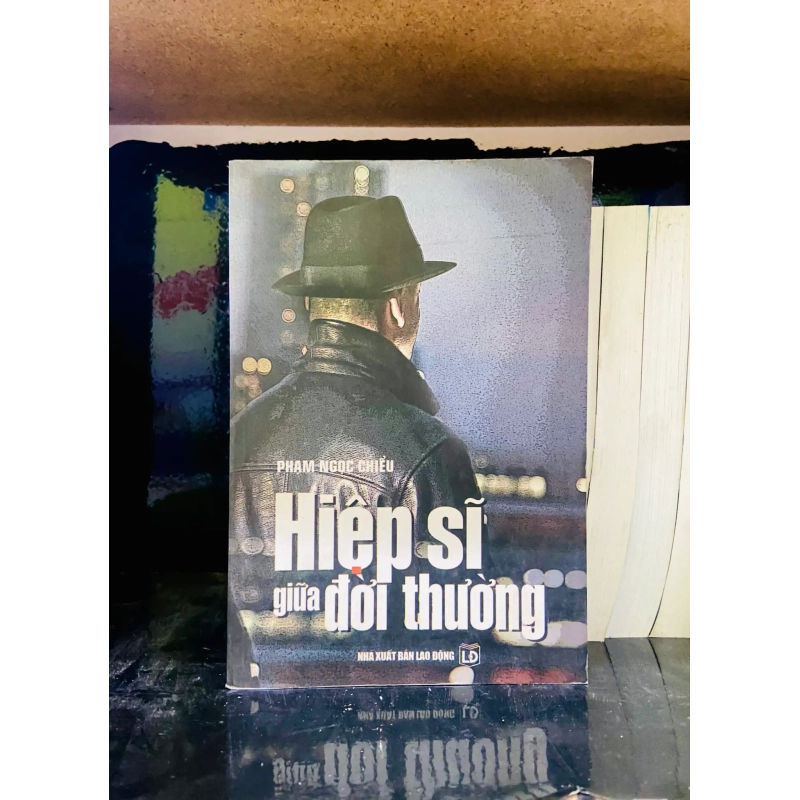 (Sách cũ SCGR) Hiệp sĩ giữa đời thường - Phạm Ngọc Chiểu - Văn học VAVOA1T1-63 Blogmeo090426 1016056