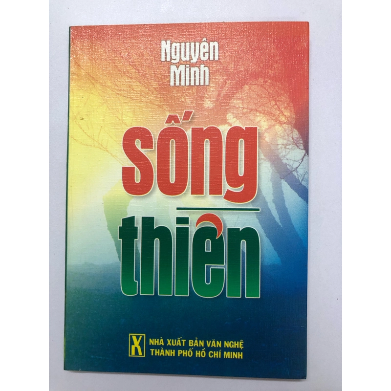 SỐNG THIỀN - 142 TRANG, NXB: 2004 290236