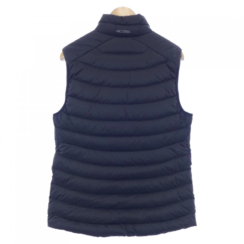 Áo gile lông vũ ARC'TERYX - Hàng hiệu Authentic 825574