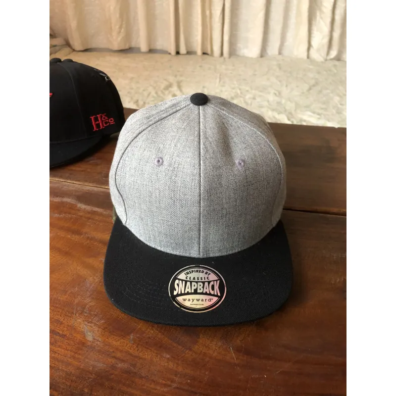 Nón snapback 2 màu - hàng xuất xịn. 521485