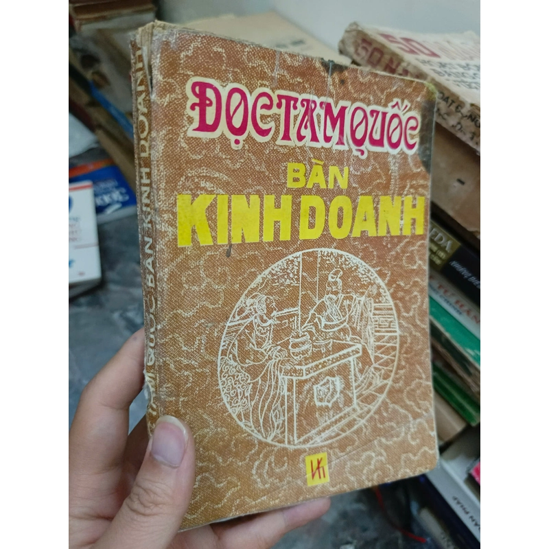 Đọc Tam Quốc bàn kinh doanh 445445