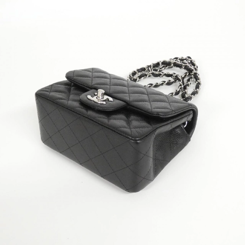 Túi xách chéo Chanel 35200 612168