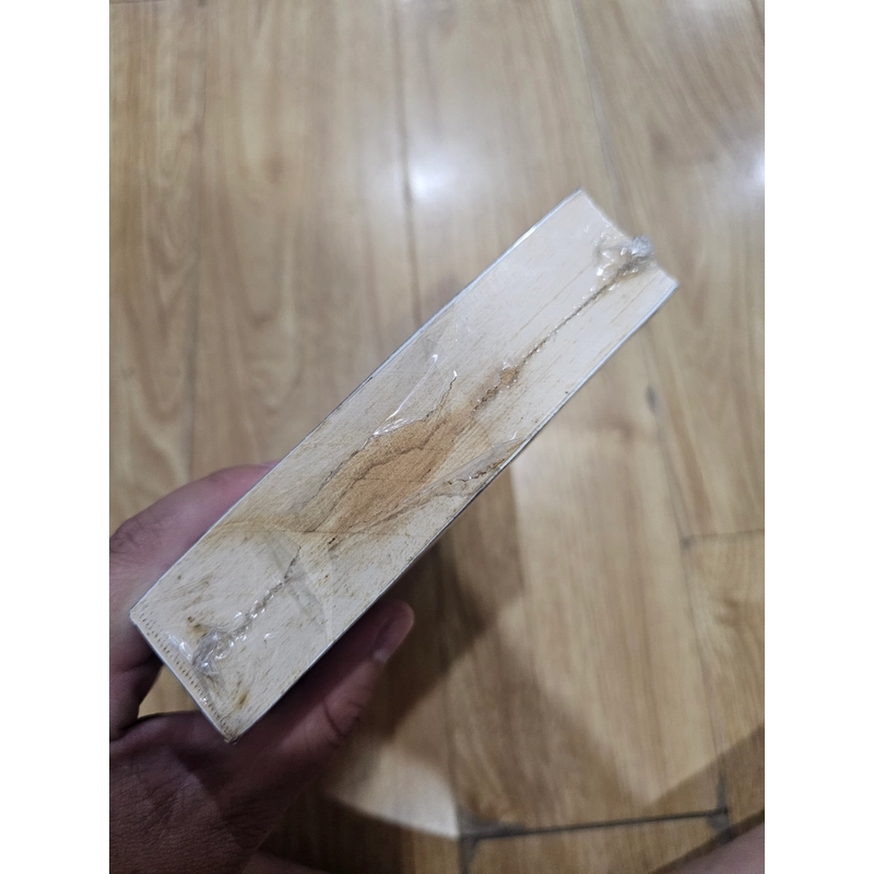Miệng thế gian (còn màng co) như hình  406608