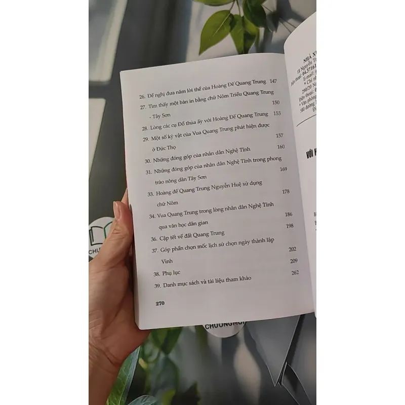 Xứ Nghệ Với Hoàng Đế Quang Trung - Thư viện Tỉnh Nghệ An & Câu lạc bộ Hán Nôm 970238