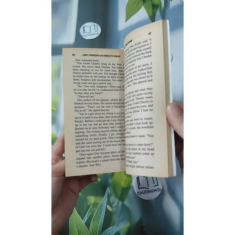 Full Bloom - Janet Evanovich & Charlotte Hughes 1027582