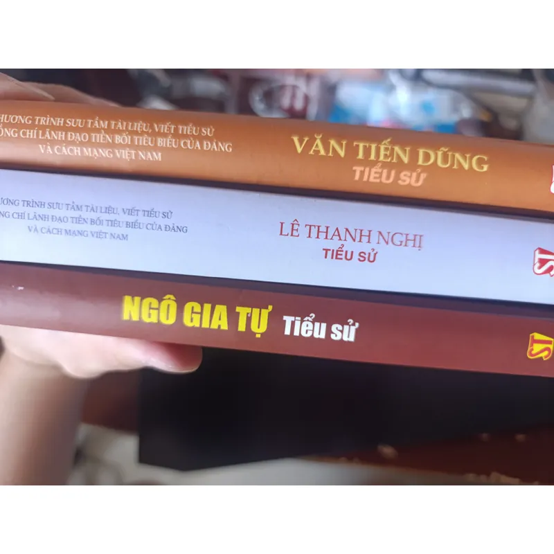 Tiểu sử Văn Tiến Dũng, Lê Thanh Nghị, Ngô Gia Tự 712046