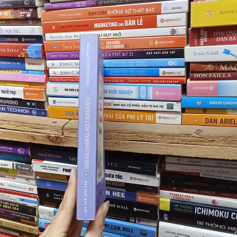 Cái cười của thánh nhân - Thu Giang Nguyễn Duy Cần  937515